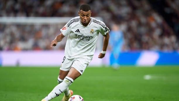 Mbappe Ketahuan Dugem, Didier Deschamps Bela Mbappe