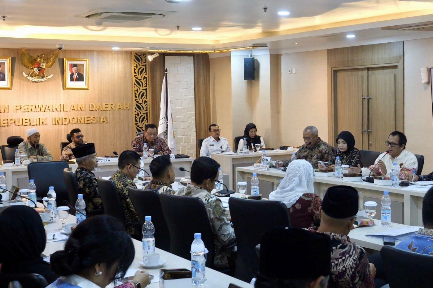 Raker dengan Komite III DPD RI, Sesmenpora Bahas Permasalahan dan Solusi PON XXI Aceh-Sumut 2024