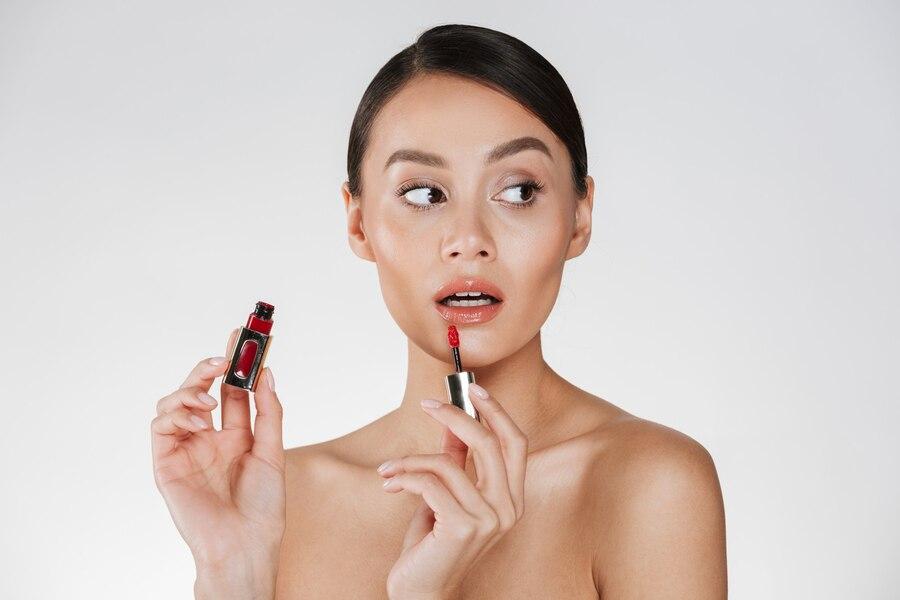 Base Lipstik untuk Bibir Hitam: Tips Memilih dan Cara Mengaplikasikannya dengan Tepat