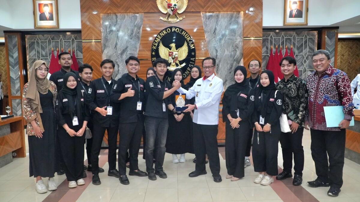 Kemenko Polhukam Dukung Generasi Muda Sebagai Agent Perubahan Bangsa