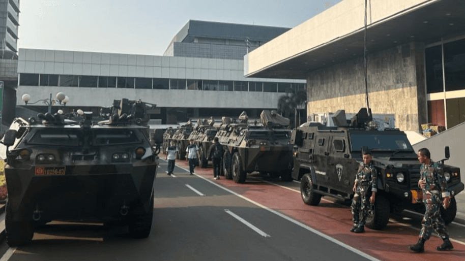 TNI Siagakan 14 Kendaraan Taktis Jelang Pelantikan Prabowo-Gibran