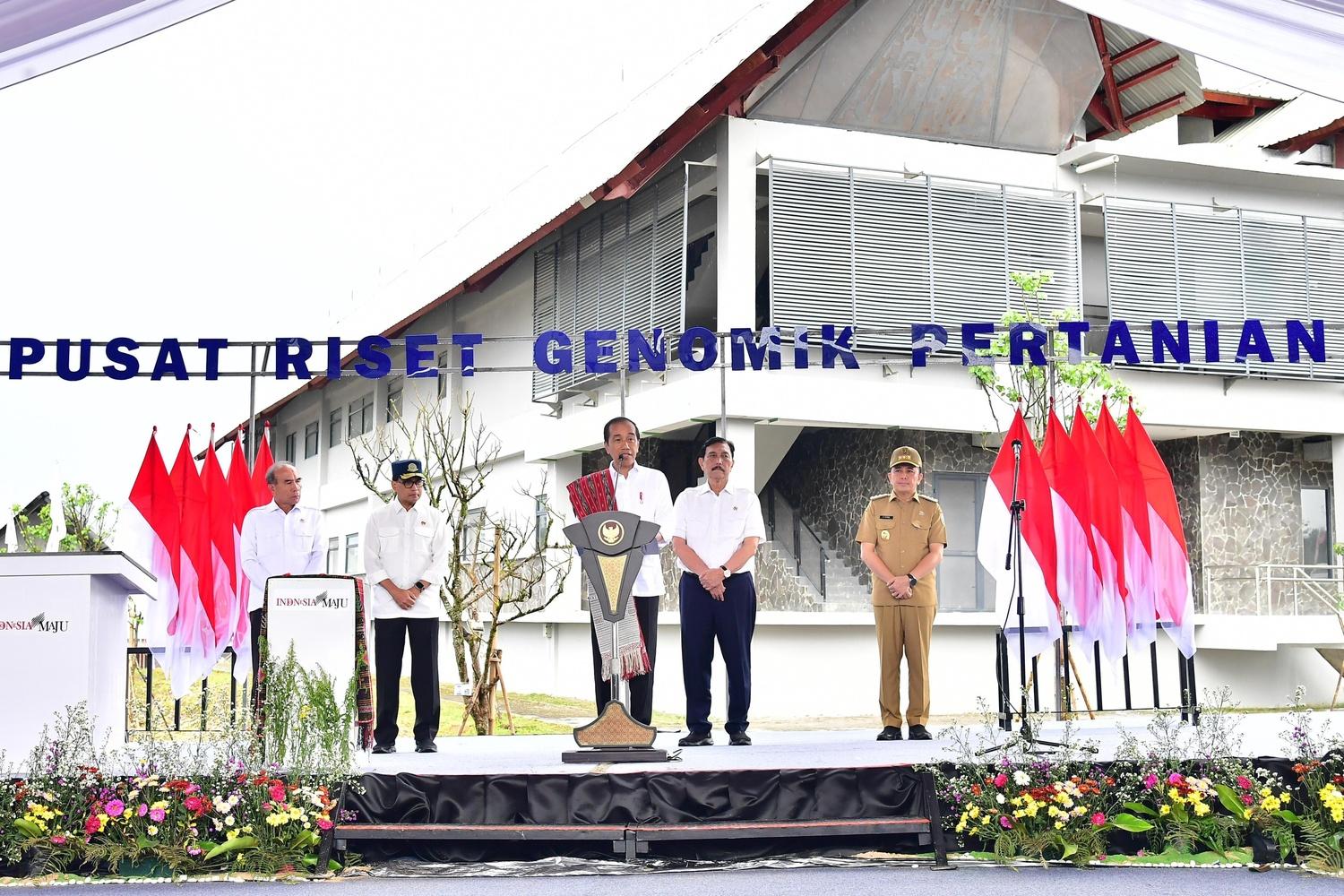 Antisipasi Perubahan Iklim, Jokowi Resmikan Pusat Riset Genomik Pertanian di Humbang Hasundutan