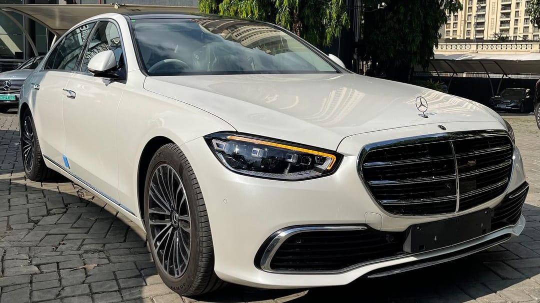 Mercedes-Benz S-Class jadi Mobil Mewah Tamu VVIP Pelantikan Presiden
