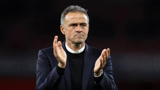 Luis Enrique Siap Perpanjang Kontrak di PSG hingga 2027, Targetkan Liga Champions
