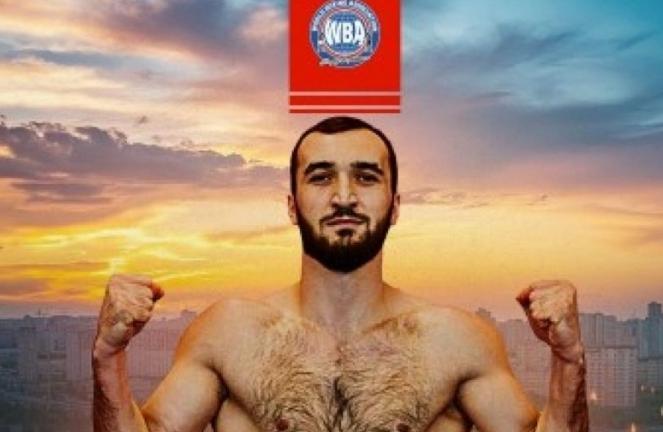 Muslim Gadzhimagomedov Pertahankan Gelar Kelas Bridger WBA usai Kalahkan Leon Harth