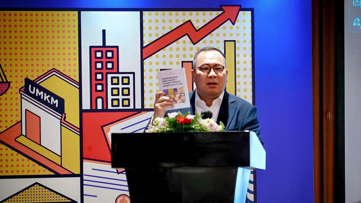 Kemensetneg Gaet Satgas UU Cipta Kerja Luncurkan Buku
