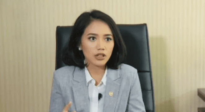 Berhasil Perjuangkan Melalui DAK Fisik, Puteri Komarudin Resmikan Enam Jalan di Purwakarta