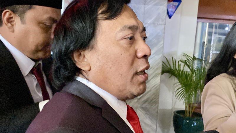 Komeng Sebut Presiden Prabowo Betul-betul Mau Satukan yang Terpecah