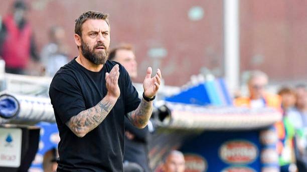 Radja Nainggolan Kecewa AS Roma Pecat Daniele De Rossi