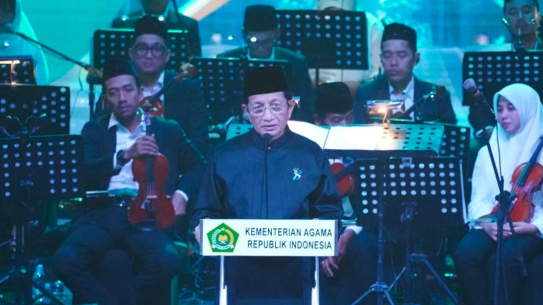Hari Santri 2024, Menag Singgung Pentingnya Pribadi Kuat dan Dapat Dipercaya