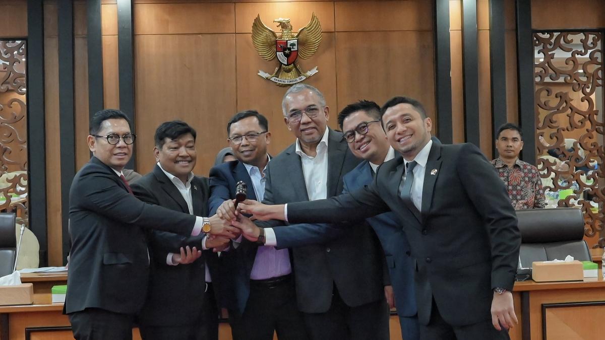 Adies Kadir Tetapkan Andreas Eddy sebagai Ketua BAKN, Siap Kawal Penggunaan Uang Negara