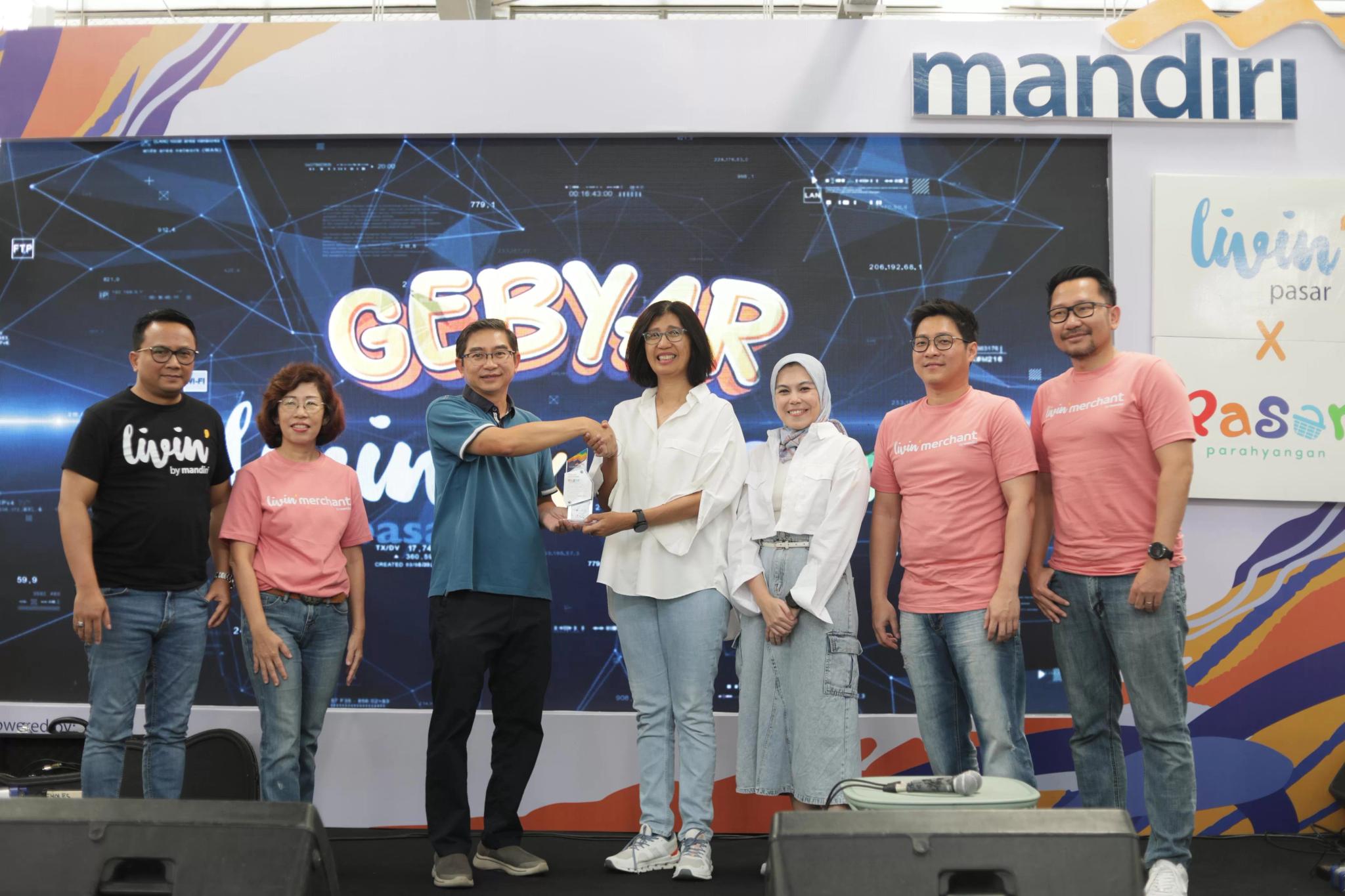 Bank Mandiri Tingkatkan Digitalisasi Pasar Melalui Program Livin Pasar di Bandung