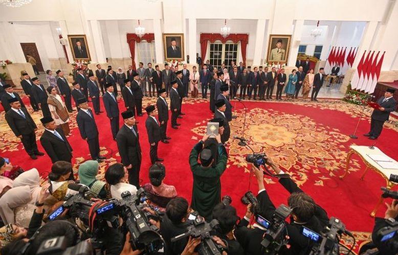 Presiden Prabowo ke Menteri: Copot Pejabat Tak Kerja Keras