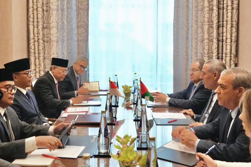 Menlu RI Tegaskan Dukungan Penuh Tanpa Henti untuk Palestina dalam Pertemuan dengan Sekjen PLO