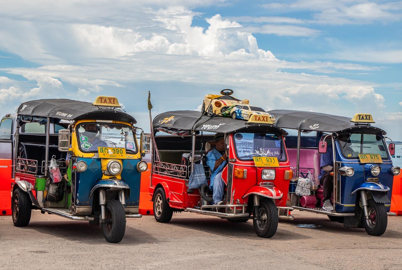 5 Transportasi Umum untuk Wisatawan Keliling Bangkok