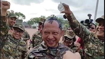 Mendagri Tito Karnavian Dapat Kejutan Ulang Tahun Dua Kali saat Retreat di Magelang