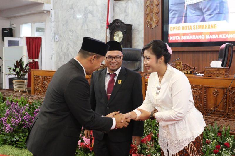 Gantikan Sang Ayah, Arya Setya Novanto Dilantik sebagai Anggota DPRD Kota Semarang