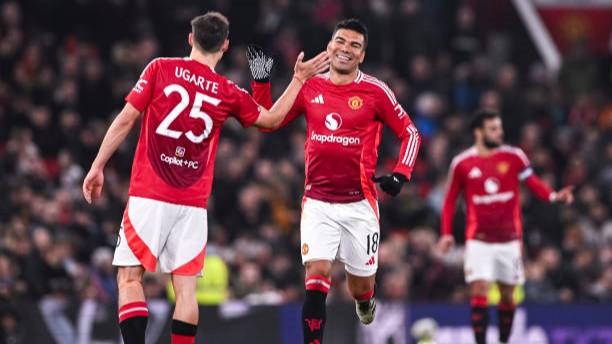 Ruud van Nistelrooy Puji Penampilan Casemiro Usai Menang Lawan Leicester City