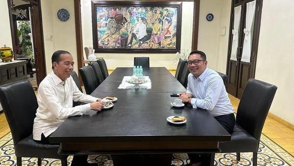 Resah dengan Elektabilitas Lawan, Jadi Alasan RK Sowan ke Prabowo dan Jokowi