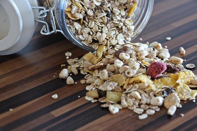 Cara Tepat Makan Oatmeal saat Diet