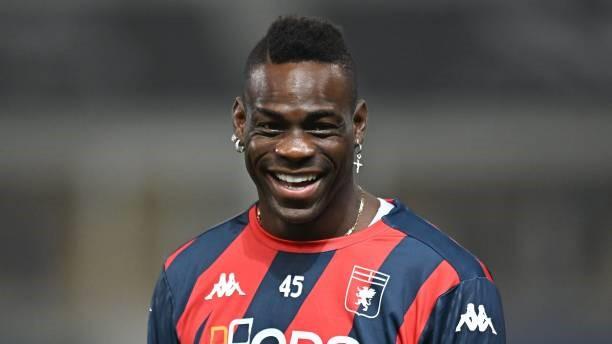 Mario Balotelli Kembali ke Serie A, Langsung Kena Kartu Kuning