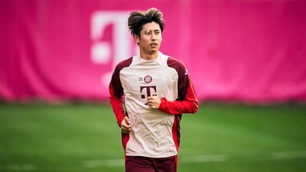 Debut Hiroki Ito di Bayern Munich Tertunda karena Operasi