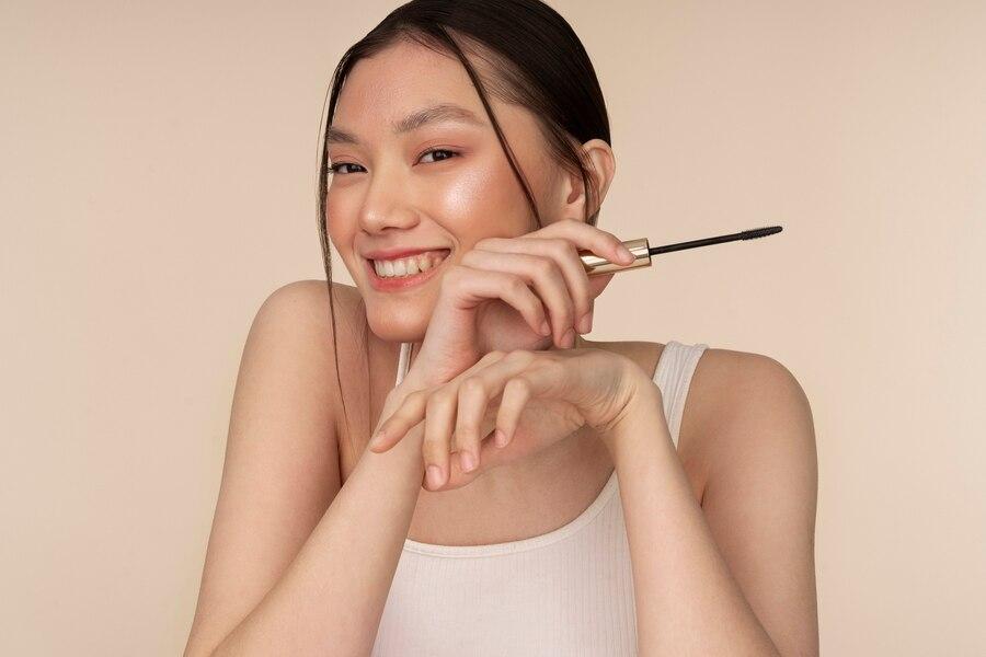 8 Langkah Ampuh Mendapatkan Makeup Flawless yang Tahan Lama