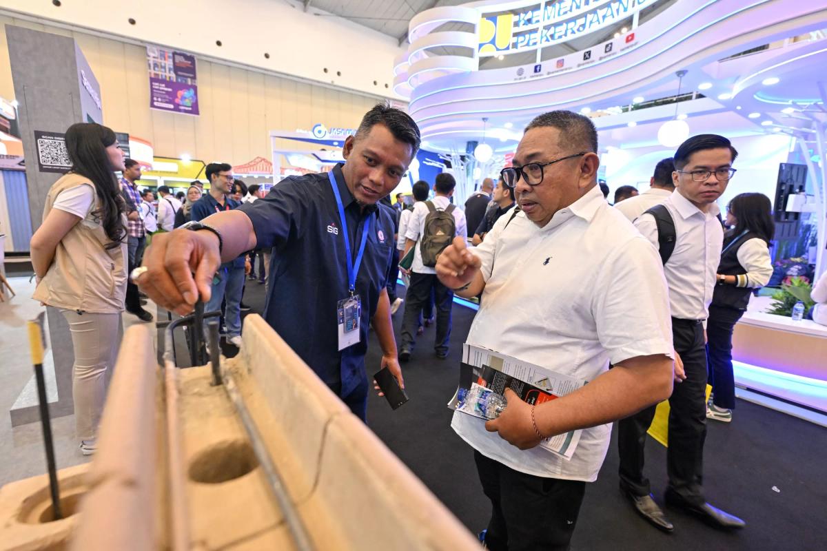 SIG Siap Dukung Pembangunan Infrastruktur dan Perumahan dengan Semen Hijau