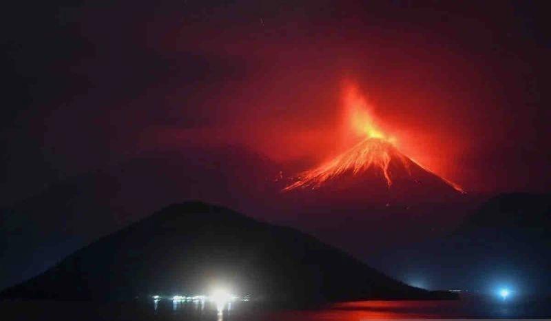 Angkutan Laut Jadi Alternatif Kemenhub di Tengah Erupsi Lewotobi