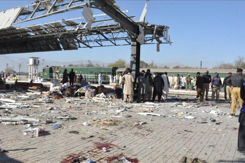 Pakistan Hentikan Layanan Kereta di Balochistan Setelah Ledakan Tewaskan Puluhan Orang