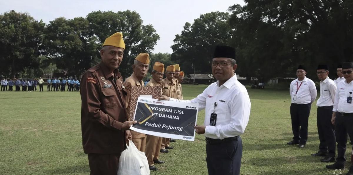 Wujud Kasih Pada Pahlawan, Dahana Berikan Santunan Untuk Veteran