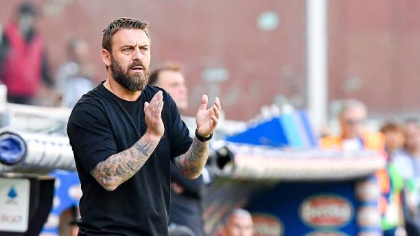 Daniele De Rossi Kembali Latih AS Roma?