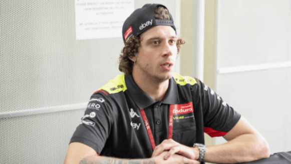 Akhir Perjalanan Bezzecchi: Balapan Terakhir Bersama VR46 di Barcelona