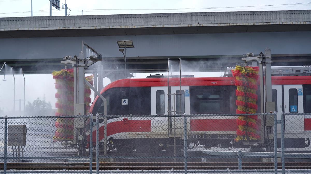 LRT Jabodebek Terapkan Sistem Cuci Kereta Otomatis Dengan Teknologi Canggih dan Ramah Lingkungan