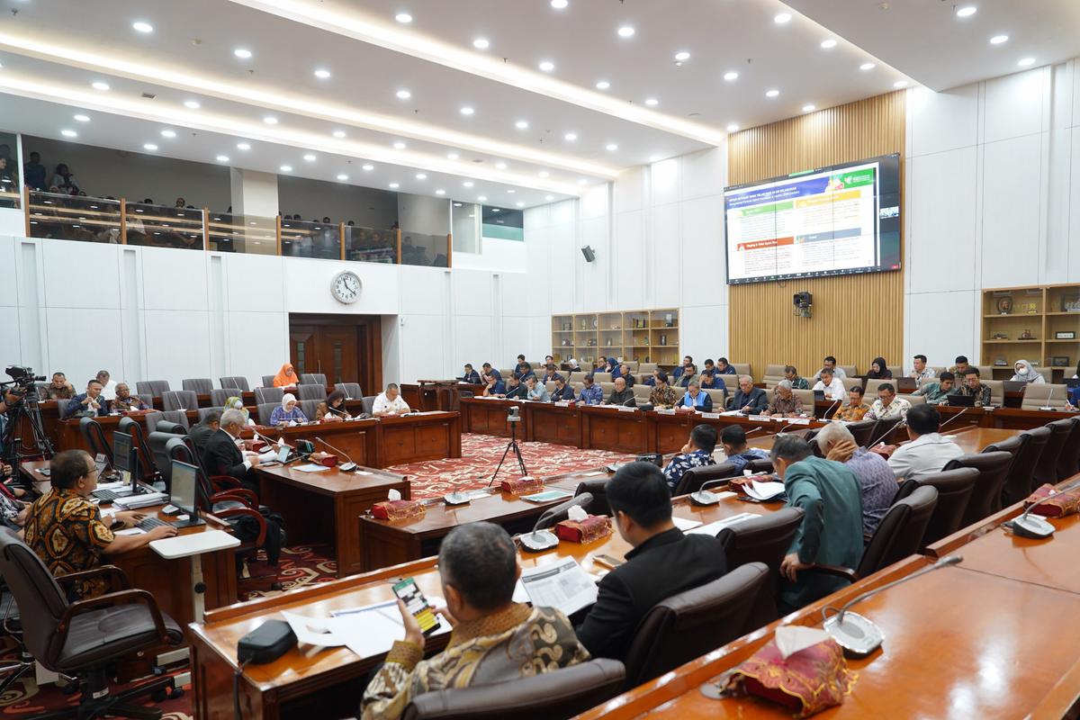 Komisi VI DPR Panggil Semua Dirut Himbara, Bahas Apa?