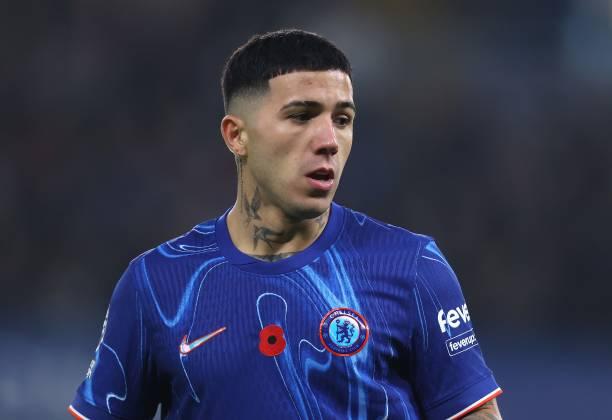 Enzo Fernandez Kesulitan Menemukan Tempat di Chelsea!