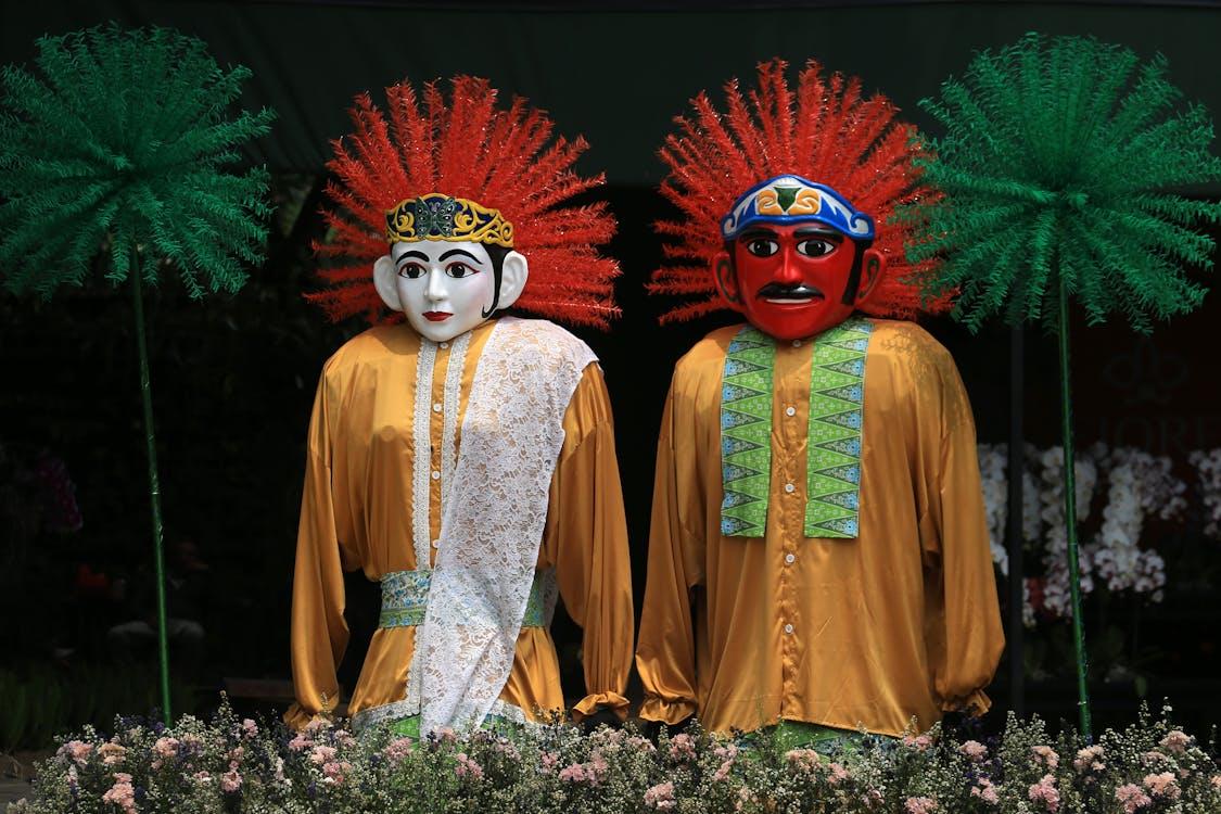 Betawi Tempo Dulu: Kehidupan dan Adat Istiadat Tradisional yang Unik
