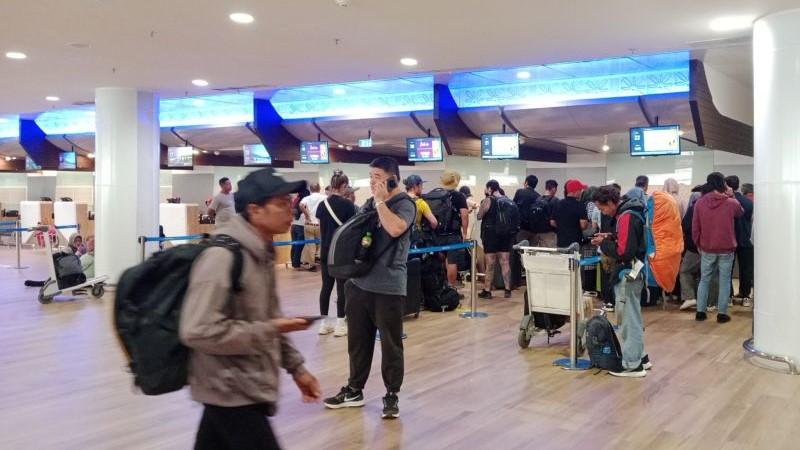 Pasca Terdampak Erupsi Gunung Lewotobi Laki-laki,  Penerbangan Bandara Lombok Kembali Normal