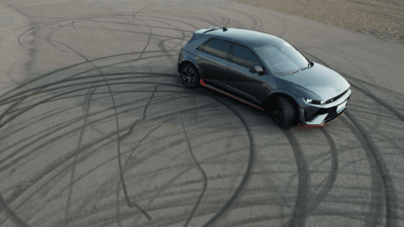 Hyundai Ioniq 5 N Buktikan Kekuatan di Track Day Mandalika
