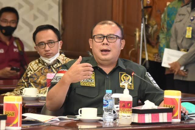 Pimpinan DPR Sambut Baik Wacana Sekolah Gratis di Jakarta