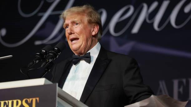 Donald Trump Tunjuk Karoline Leavitt Sebagai Sekretaris Pers Gedung Putih
