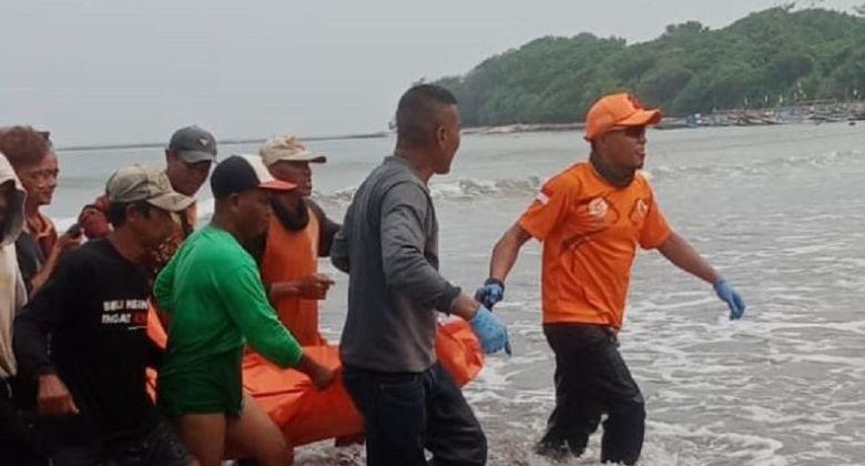 Lagi Mencari Ikan, Nelayan Tewas Tersambar Petir di Cianjur