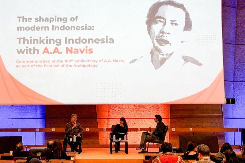 100 Tahun AA Navis: Sastra Indonesia Menggema di Pusat UNESCO Pari