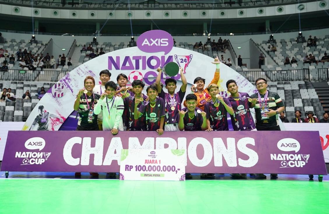 SMK Medika Samarinda dan SMAN 2 Mojokerto Juara AXIS Nation Cup 2024