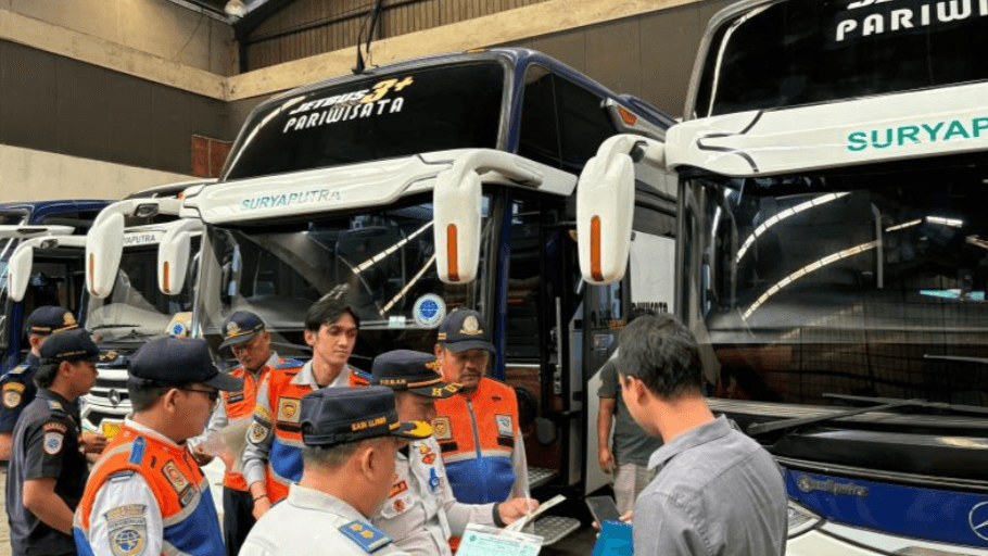 BPTD Jabar Lakukan Inspeksi Keselamatan Bus Pariwisata Jelang Natal dan Tahun Baru 2025