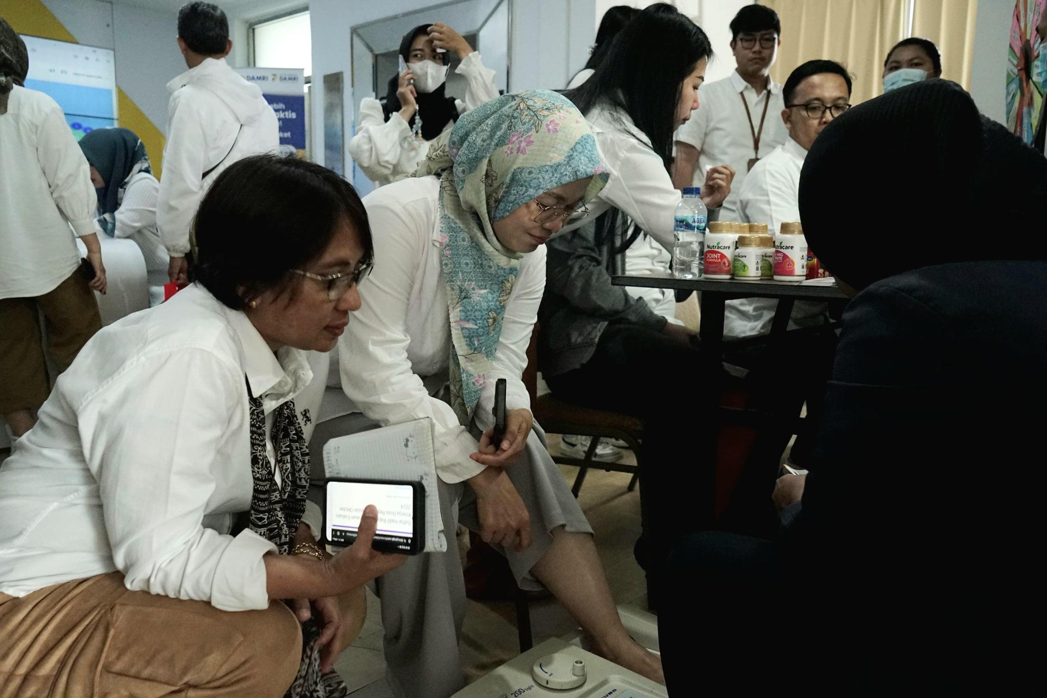 Jelang HUT Ke-78, Damri Gelar Donor Darah hingga Pap Smear untuk Kesehatan