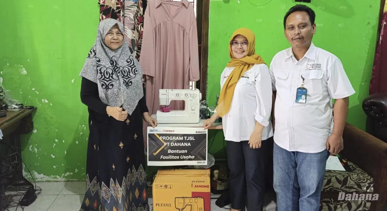 Melalui TJSL, Dahana Berikan Fasilitas Usaha untuk Alumni
