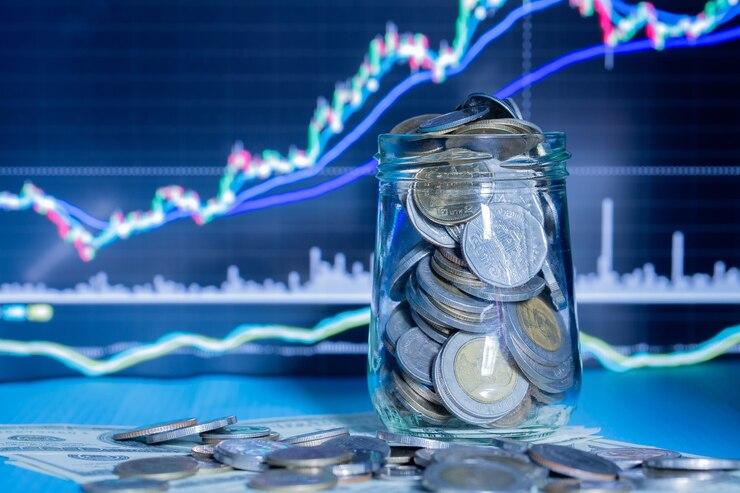 Ekonom Sebut Ekonomi RI Diproyeksikan Tumbuh hingga 5,05% Akhir Tahun Ini