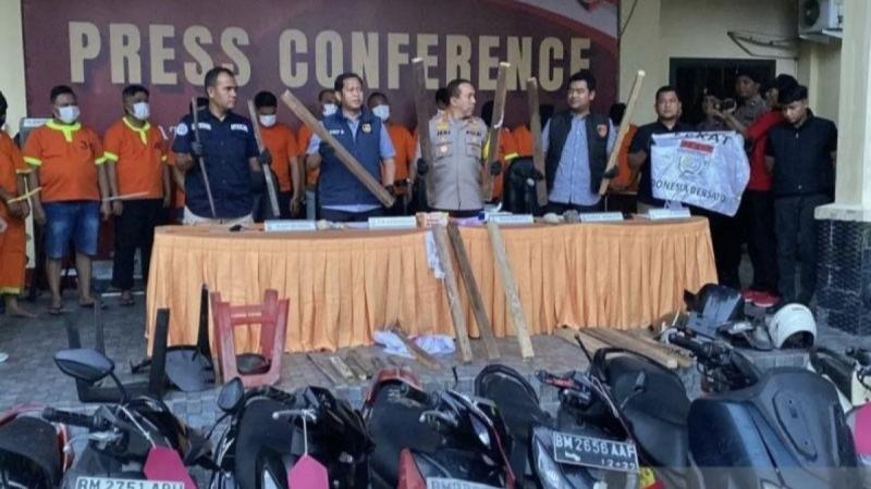 15 Anggota Ormas Pelaku Perusakan Gelper di Pekanbaru Ditangkap!