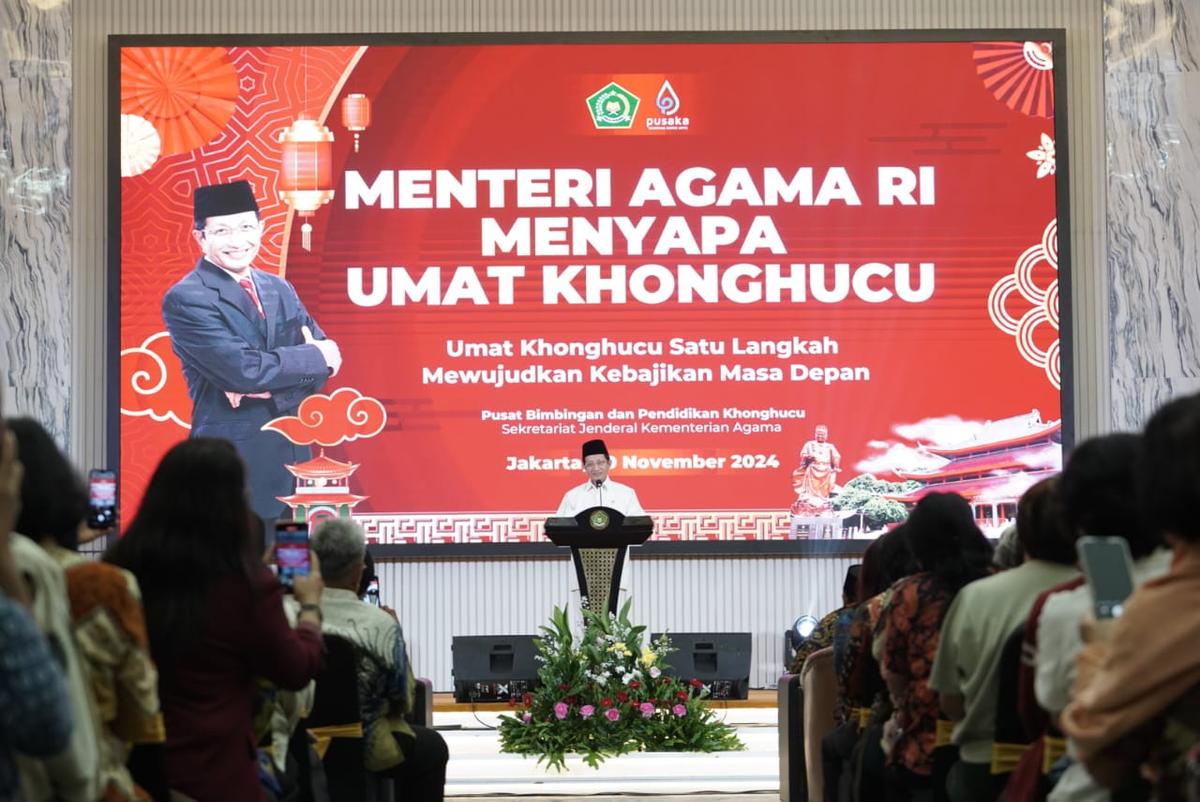 Menag Nasaruddin Umar Sapa Ribuan Umat Konghucu, Serukan Pesan Kebersamaan